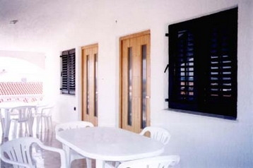 Croatia Privát Vir, Exterior